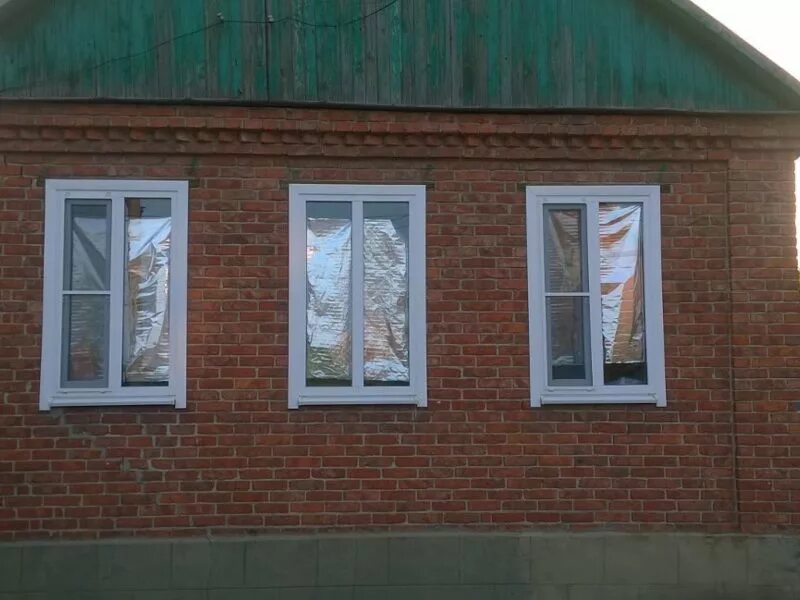 Главные здания миллерово. Авито ростовская область центр. Авито ростовская область. Частный дом ростов. Дома новые из кирпича одноэтажные.