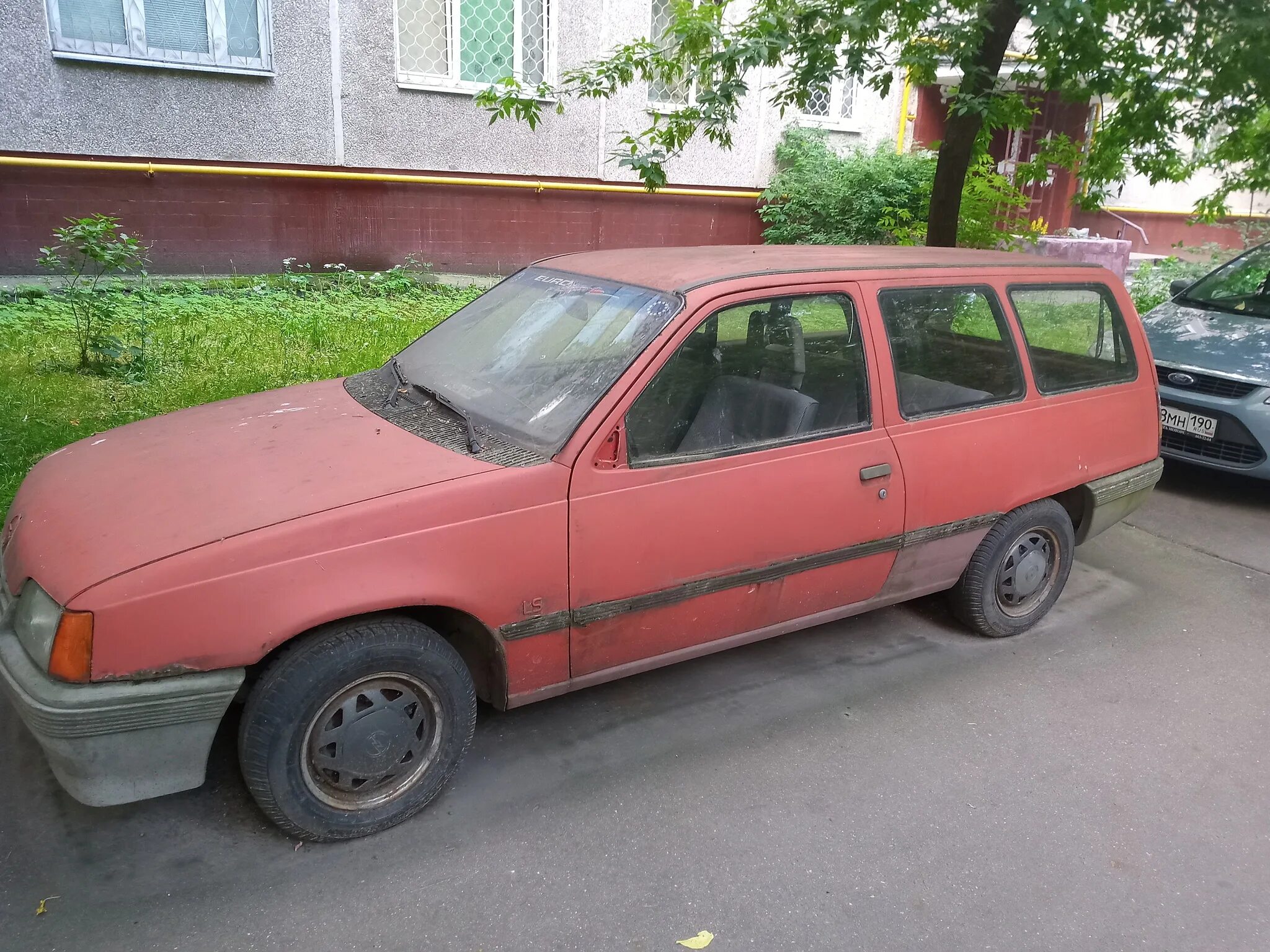 Опель кадет универсал. Опель кадет 1986 универсал. Opel Kadett универсал. Опель Кадетт 1987 универсал. Опель кадет 3.