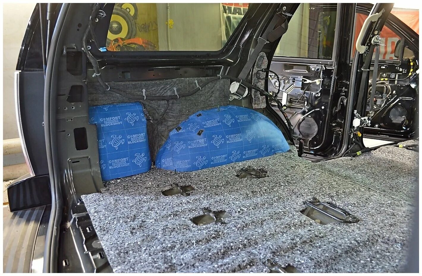 виброизоляция комфорт мат d4. шумовиброизоляция сomfort mat s3 500х700х3мм. акустический поролон стп 15. шумоизоляция raptor. шумоизоляция комфорт мат скайлайн.