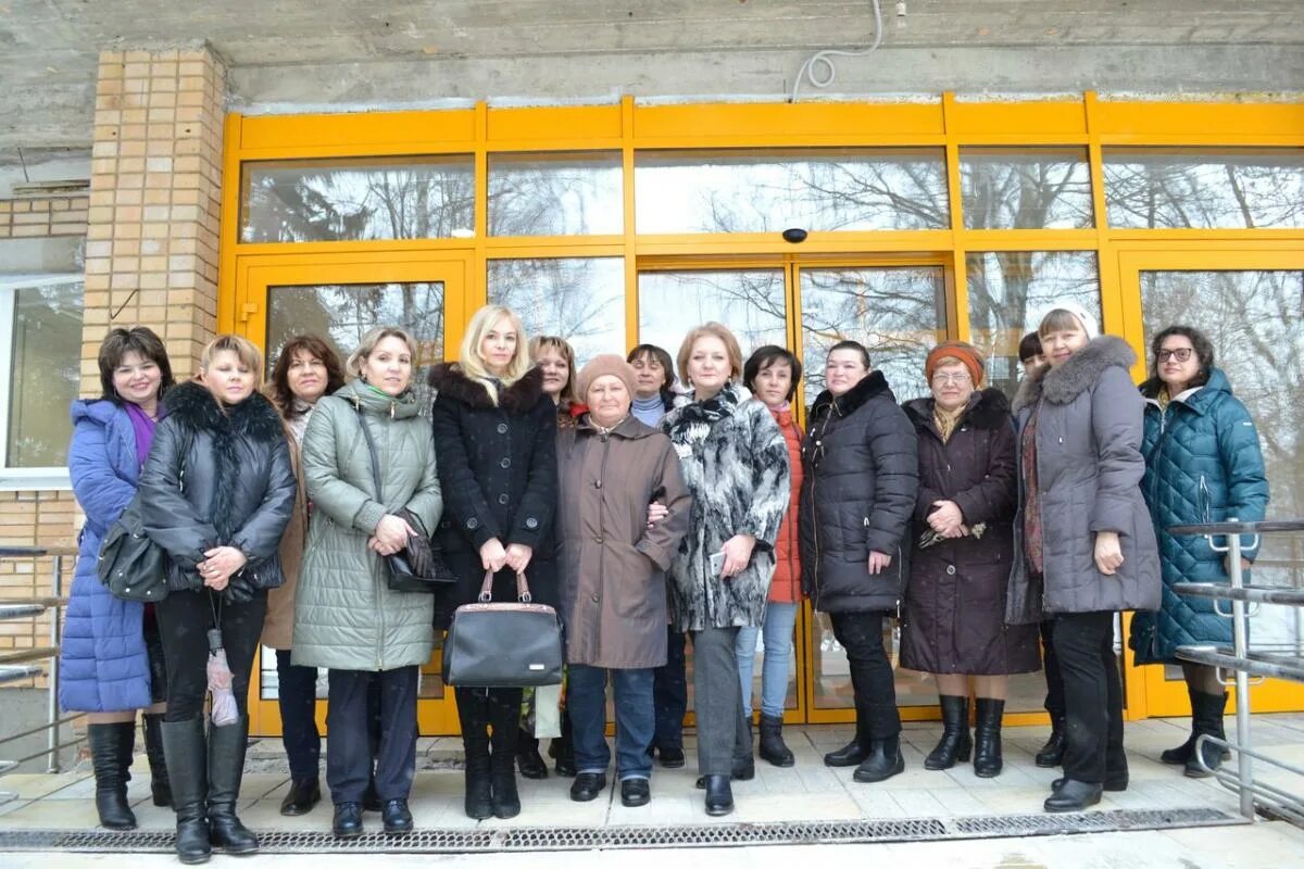 Социальный центр балашиха. Росинка реабилитационный центр балашиха. мироград балашиха реабилитационный центр. росинка черкесск реабилитационный центр. сотрудники центра росинка.
