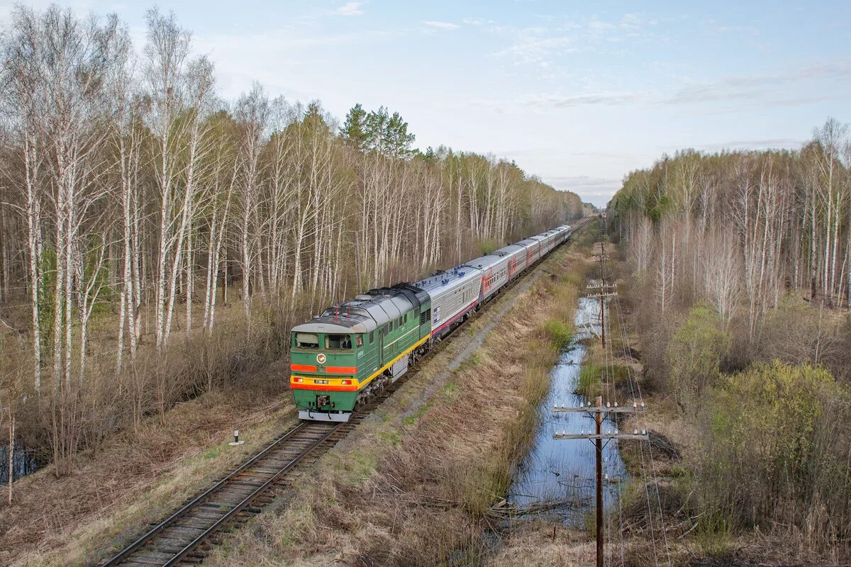 Расписание поездов тавда устье аха. Поезд Екатеринбург Устье аха. Устье-аха станция ЖД. Железная дорога на Устье аха. Поезд 610е Екатеринбург Устье-аха.