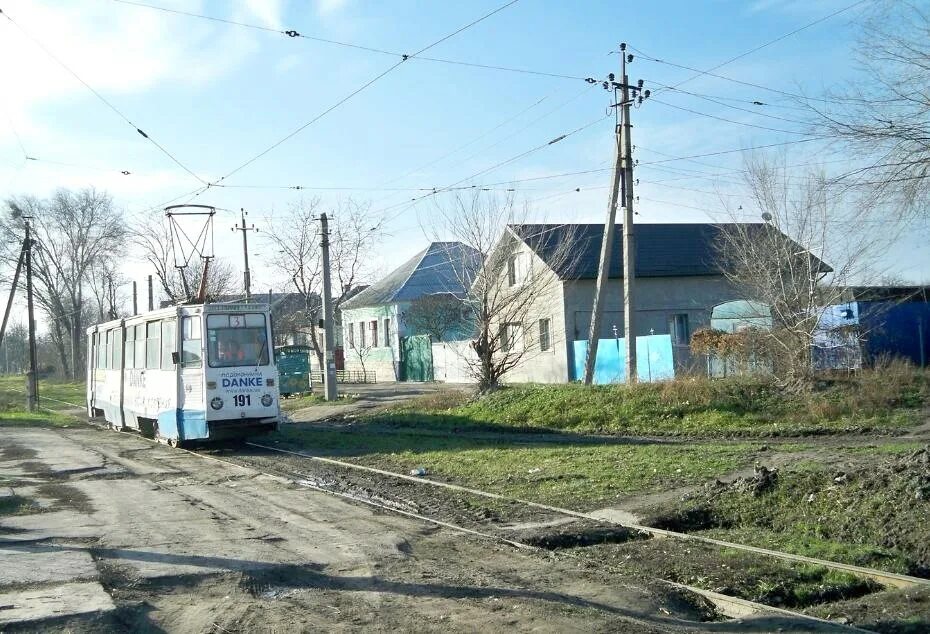 Мощинский яр луганск. Деревня луганск. Луганск деревня. Луганск деревня роскошная. Ольховое (луганская область).