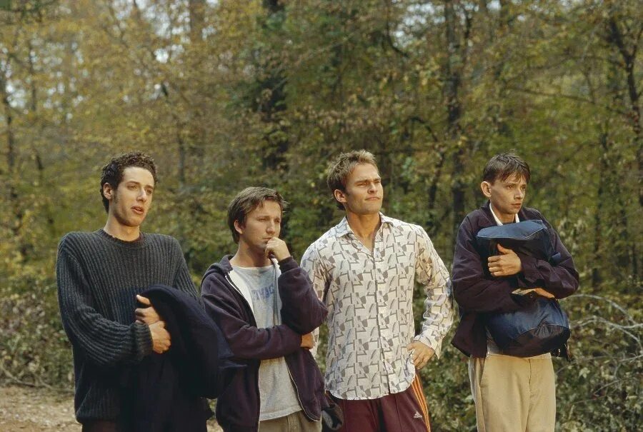 Чуваки фильм 2002. Очень страшное кино 1 фильм 2000. Комедии 2000х годов. Молодёжные комедии список. «мальчишник в вегасе» тодд филлипс 2009.