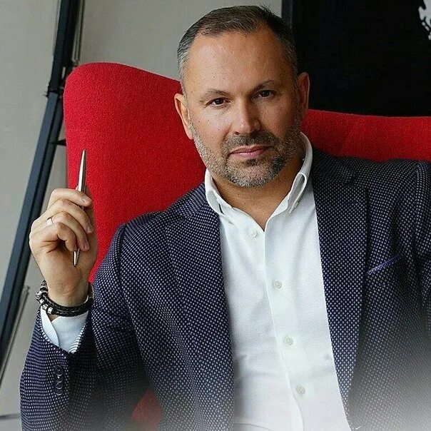 Курс женская самооценка шахов. Александр николаевич шахов. Александр шах вк уфа. Шахов психолог. Александр шахов актер.