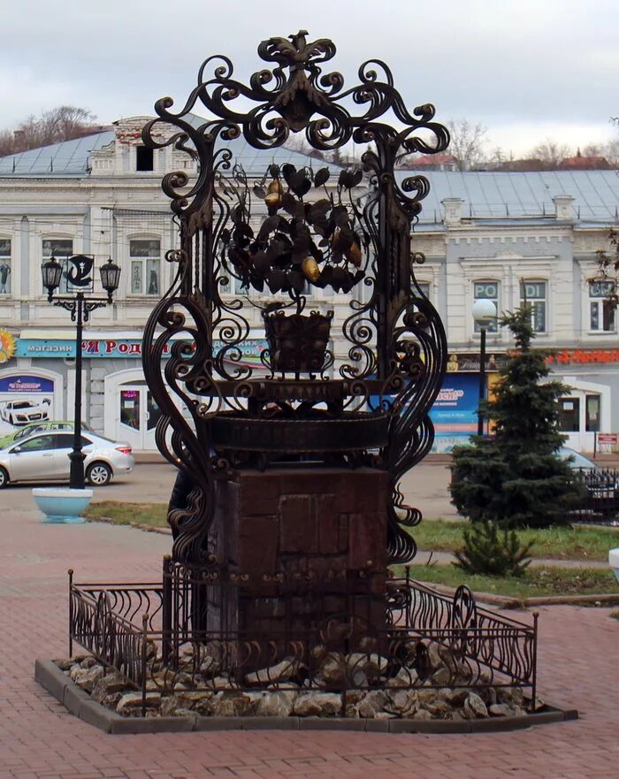 Памятники в городе павлово. Павлово нижегородская область. Павлово центр города. Павлово на оке. Памятник павлу город павлово нижегородской.
