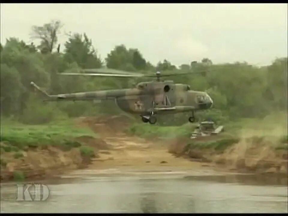 Гремит фугас ударил фонтан огня слушать. Бомбардировка ирака 2020. Ранение после фугаса в сирии. Иллюстрации к рассказу последний дюйм. Подрывы на фугасах в сирии.