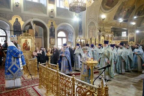 Службы в апреле
