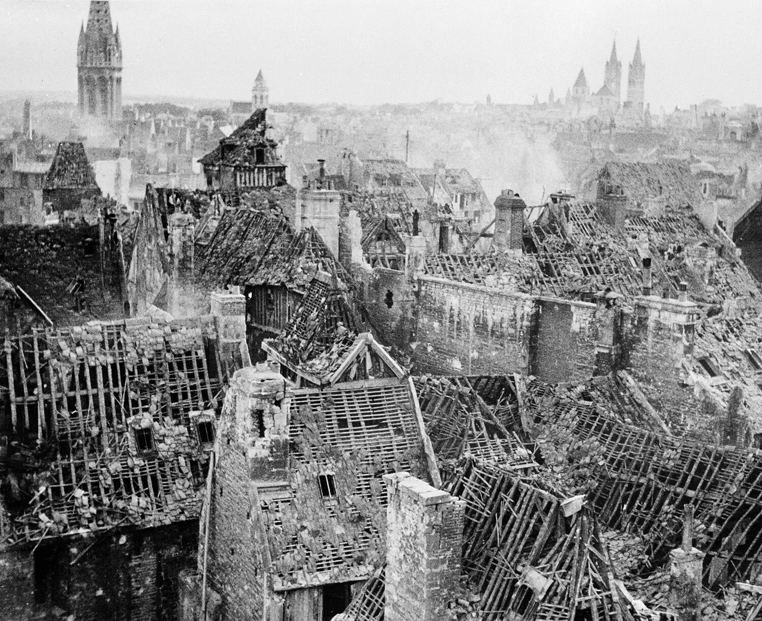 Мировой после. Франция после второй мировой войны. Руины Нормандии 1944. Париж город до 2 мировой войны. Бомбардировка Парижа 1940.