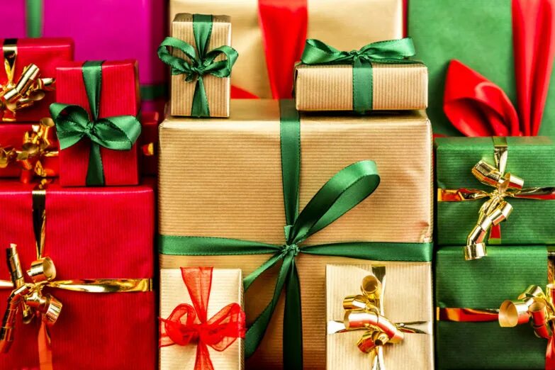 Presents post. Презент. Тема Gifts. Wrapping Christmas presents. Presents for Christmas.