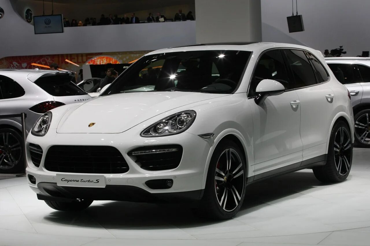 Porsche Cayenne Turbo 2013. Porsche Cayenne Turbo s 2015. Porsche Cayenne Turbo s 2013. Porsche Cayenne 2016.