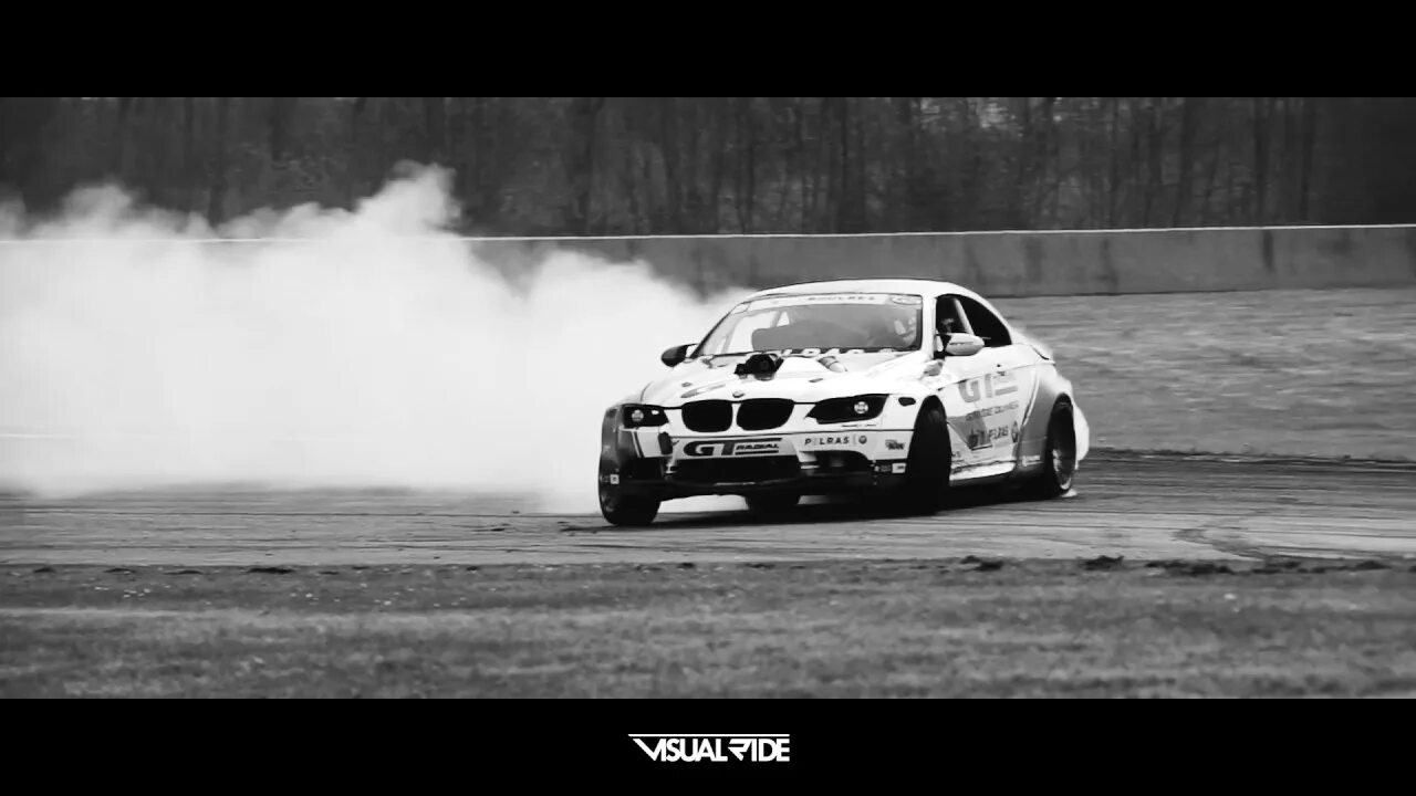 BMW e93 Drift. BMW мерс дрифт. Дрифт гонки. BMW В дрифте на обои. Видео музыка дрифт