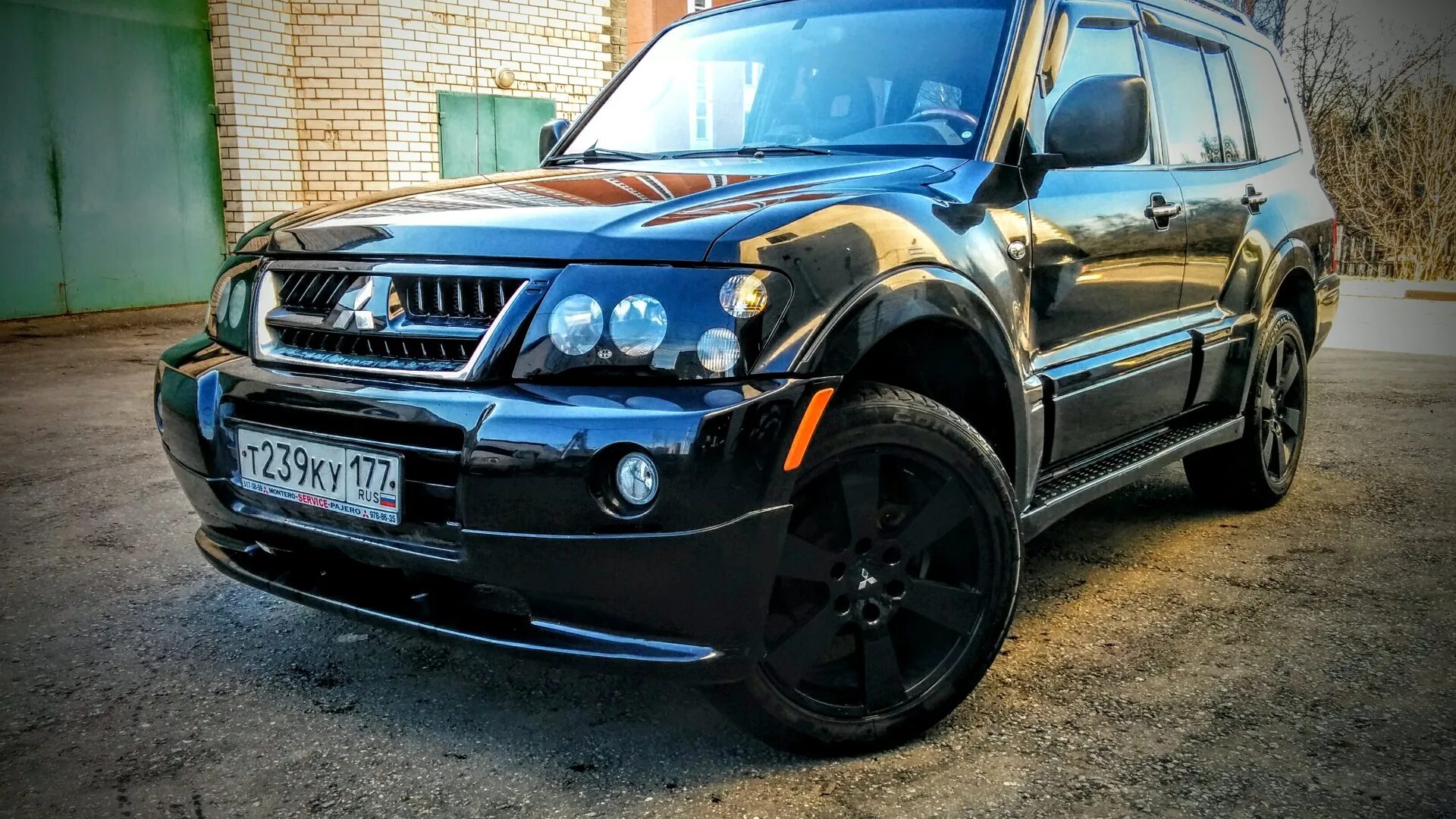 Mitsubishi pajero / montero 3 1999-2006. Митсубиси 3. Mitsubishi pajero iii 1999. 5. Митсубиси 3.