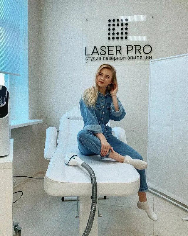 Лазерная эпиляция ноги полностью. Лазерная эпиляция тула. Лазерная эпиляция мотус. Лазерная эпиляция. Лазерная эпиляция тула.