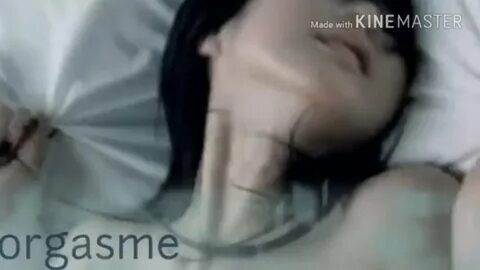 ekspresi wajah perempuan lagi orgasme yang bisa menaikan libido kaum adam 