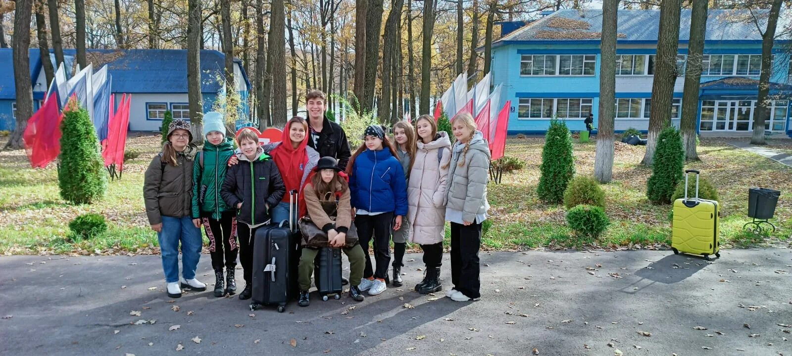 Созвездие тульская область. Центр Созвездие Новомосковск. Созвездие Новомосковск Тульской области. Образовательный центр Созвездие Новомосковск. Школа Созвездие в Новомосковске Тульской области.