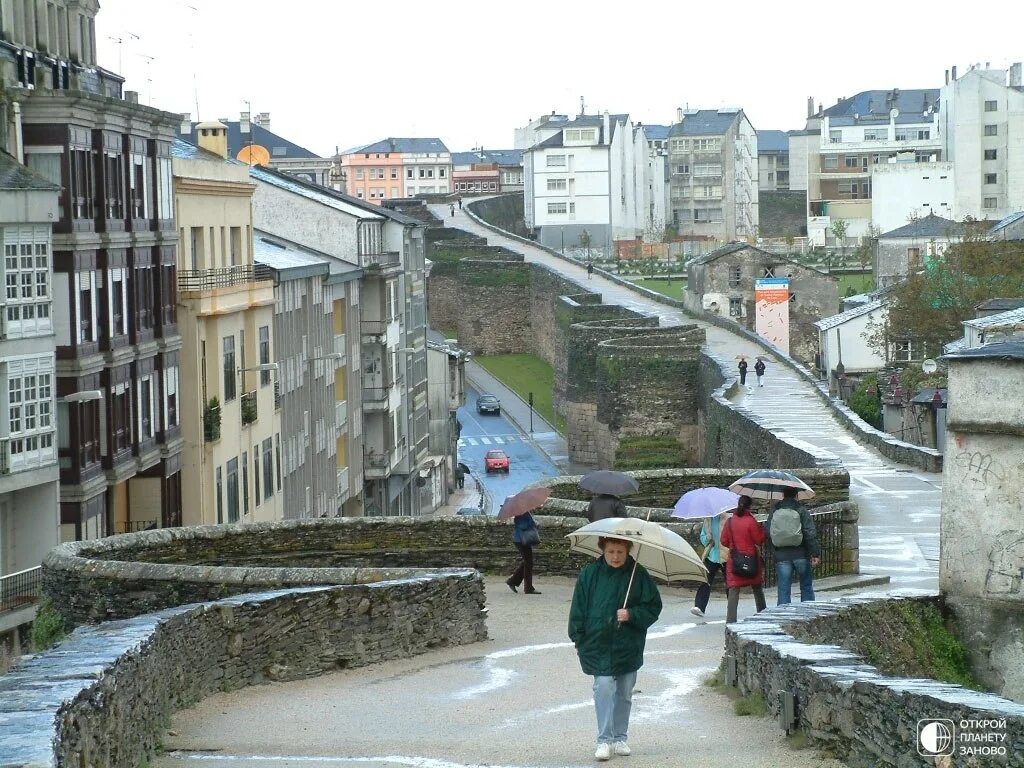 Луго. Луго Галисия. Lugo Galicia Испания. Галисия Испания провинция Луго. Стены города Луго в Галисии.