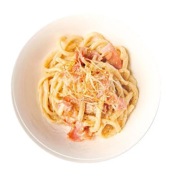 Лапша с беконом и сыром. Лапша с беконом. лапша с беконом в сливочном соусе. гречневая лапша в сливочном соусе. лапша с сыром в плошке.