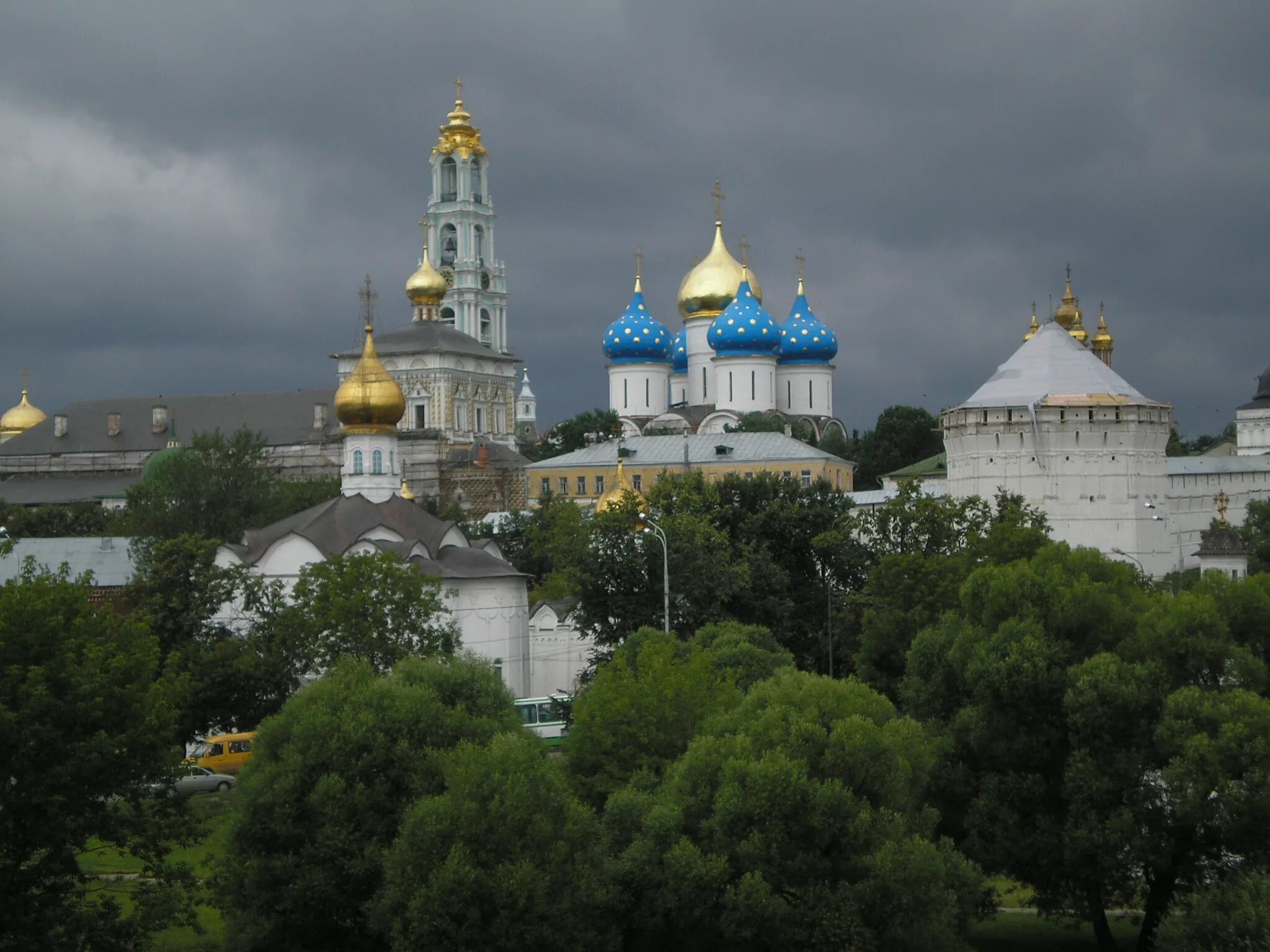 Картинка троице сергиевой лавры