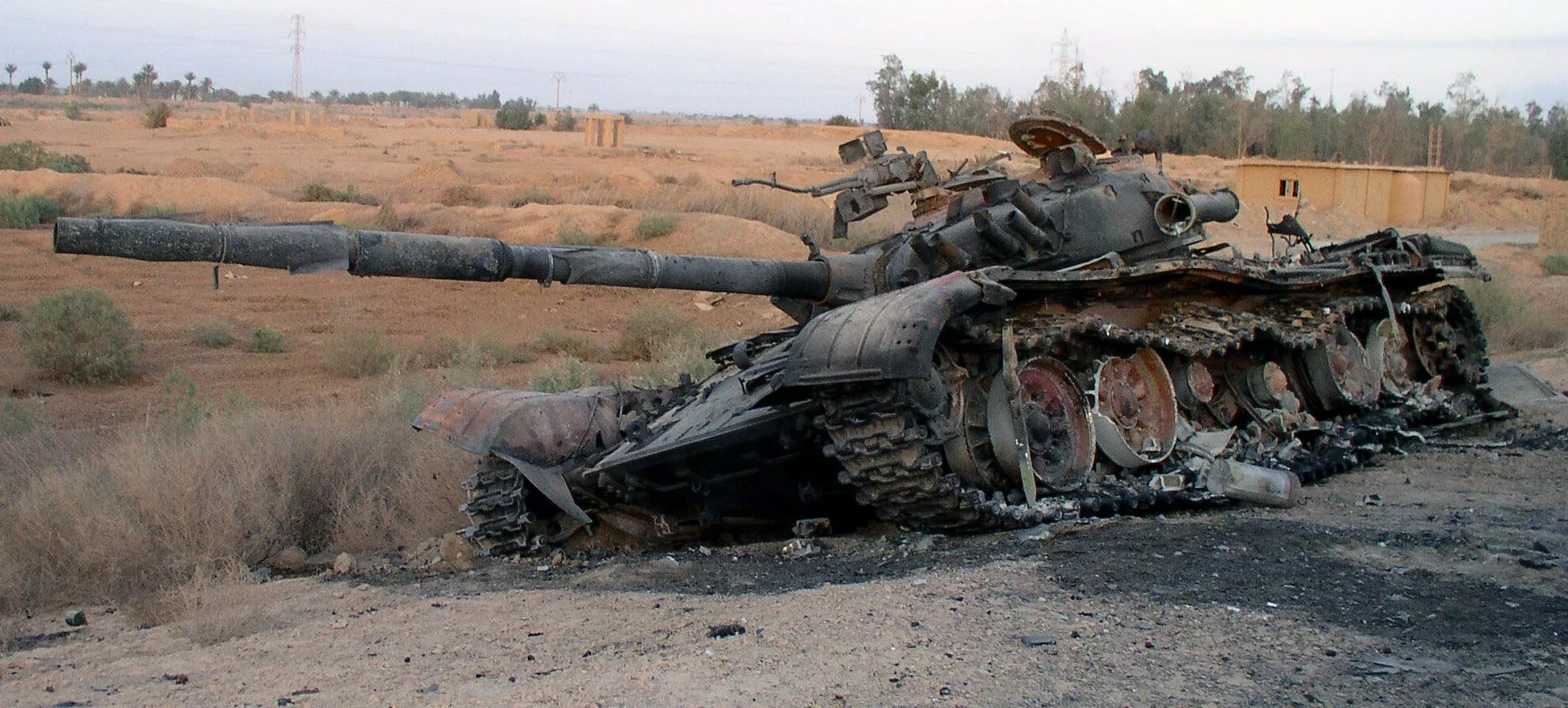 Танки сломались. Т-72 всу на донбассе. Подбитый т72 в дебальцево. Танки сломались. Подбитый т72 в дебальцево.