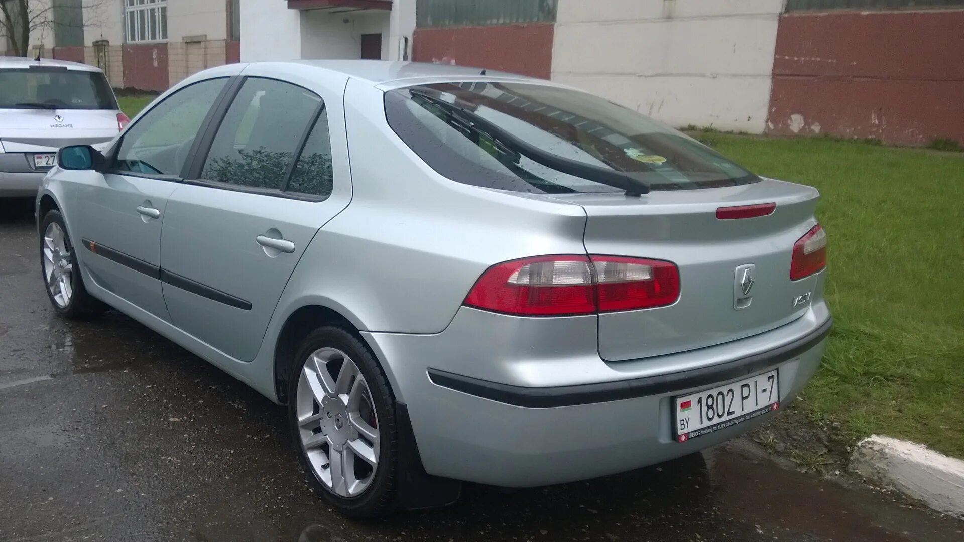 Ремонт рено лагуна 2. Renault laguna 2004 2.0. рено лагуна 2 2.0. рено лагуна 2.0 2001. рено лагуна 2 бензин.