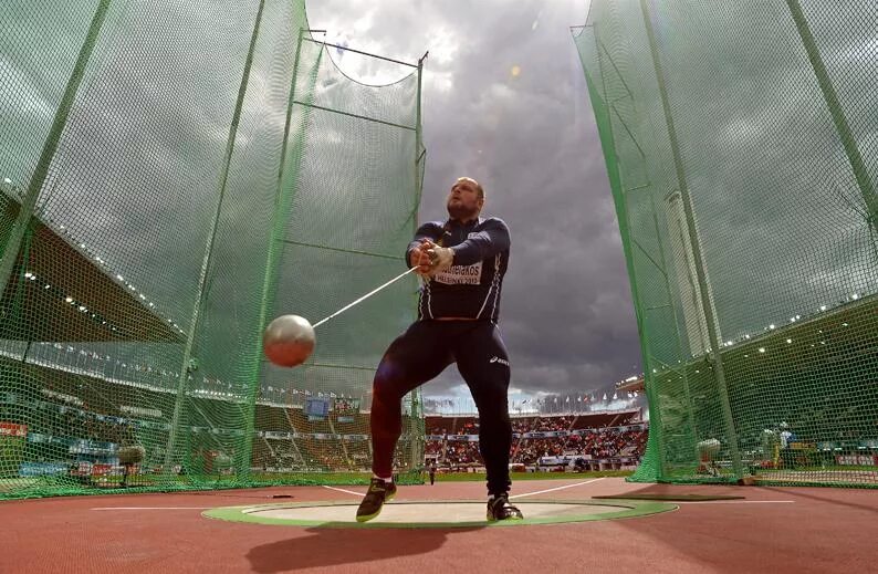 Hammer Throw. Метание молота. Спорт метание молота. Метание молота в легкой атлетике. Метание молота в легкой