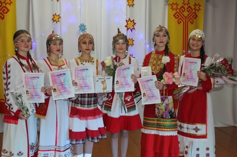 Чаваш ен телепрограмма. Чаваш пики 2019 в чебоксарах. карабай шемурша школа. чаваш пики 2025.