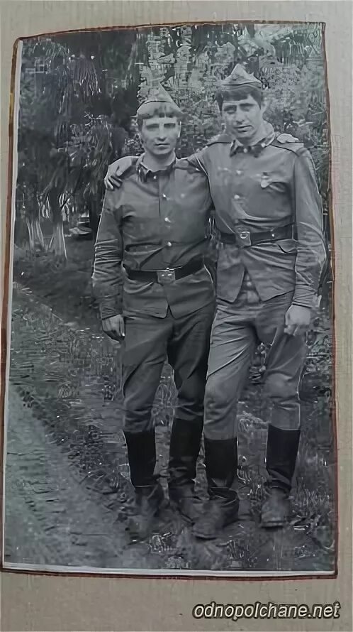 армейский поисковик сослуживцев. розыск сослуживцев по армии. фото сослуживцев. гсвг 1979-1981. ищу сослуживцев.