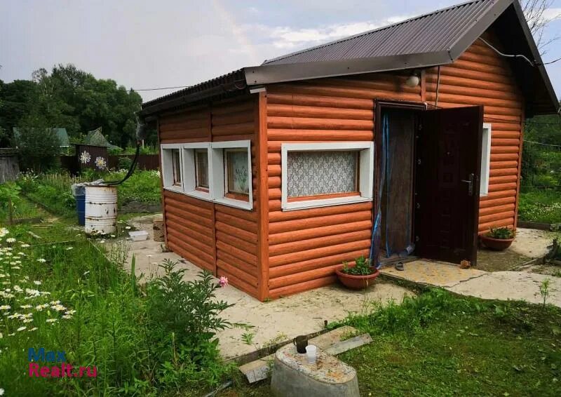 Загородный домик хабаровск. Дачи и дома в хабаровске. Дачи на полярной в хабаровске. Дачи в хабаровске. Дача осиновая речка хабаровск.