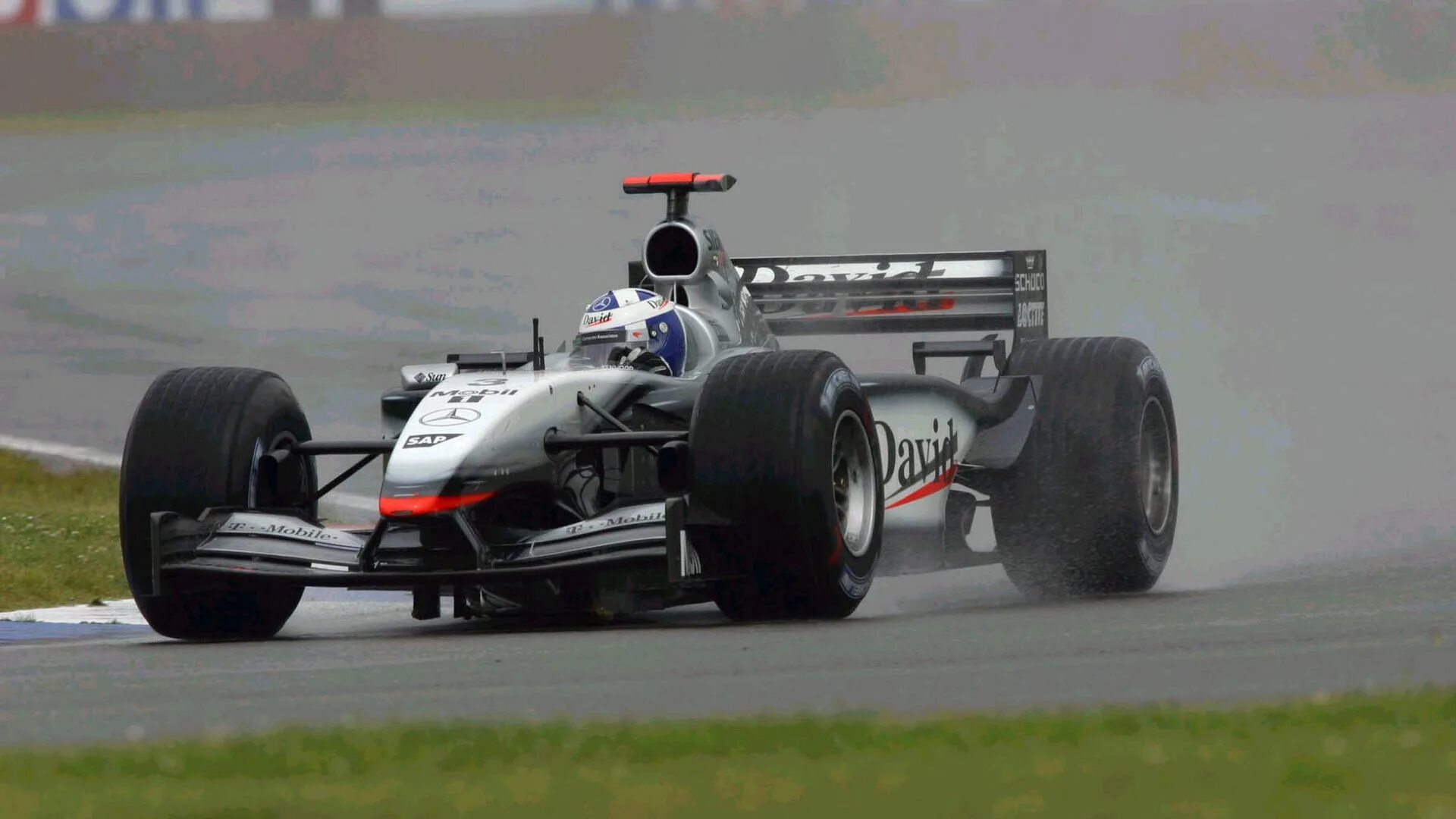 MCLAREN mp4-17. Гран при Великобритании 2007. MCLAREN mp4/13. Grand prix МП.