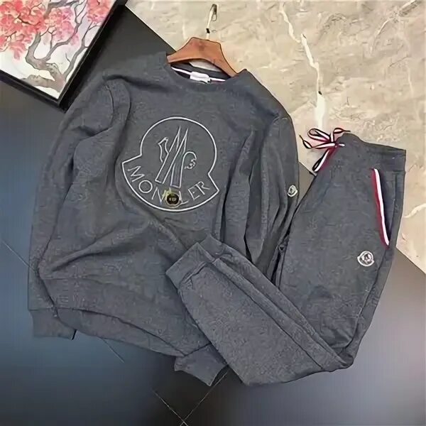 Костюм монклер мужской. Спортивный костюм moncler. спортивный костюм moncler мужской. спортивный костюм монклер мужской оригинал.