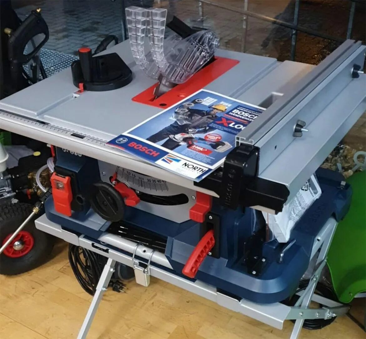 Gts 635-216. 635 216. Распиловочный станок bosch advancedtablecut 52. Распиловочный стол bosch gts 635-216. Настольная пила bosch gts 254.