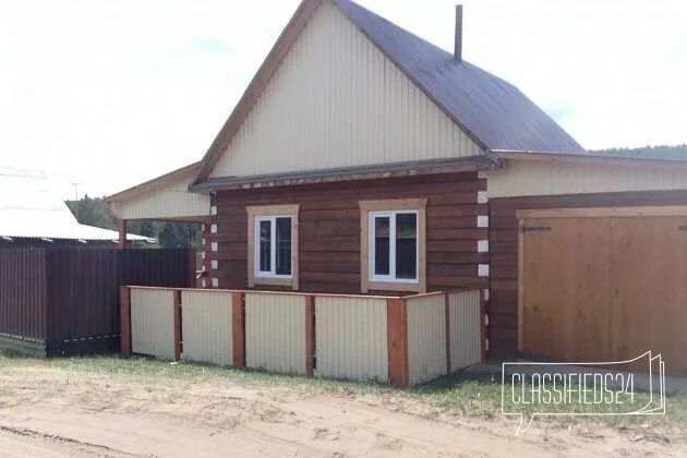 Срубы в бурятии. Иволгинск улица тугутова. Коттедж в бурятии. Авито бурятия дома. Ангир бурятия прибайкальский район.