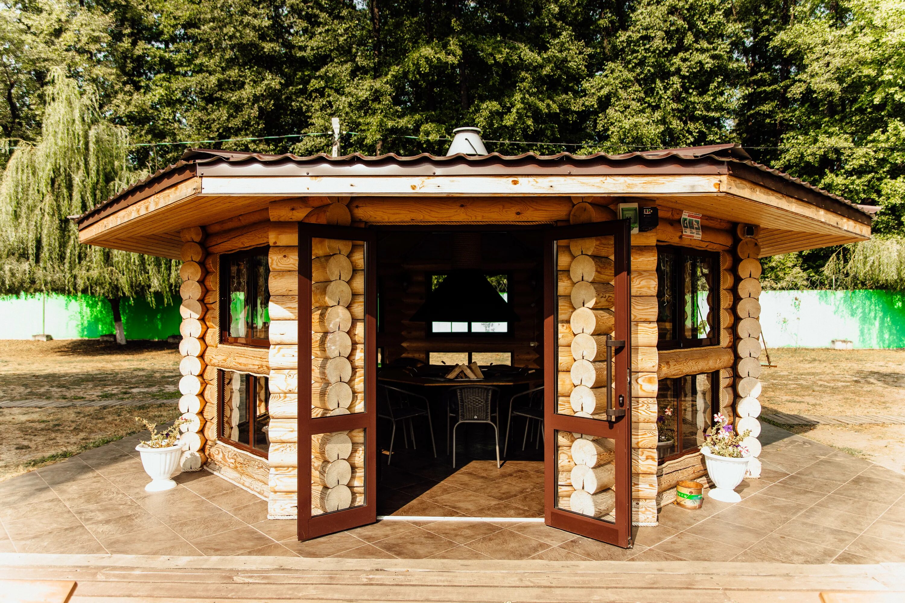 берег реки дон, 26а/4. база семейного отдыха макарди воронеж. турбаза макарди. озеро макарди воронеж тепличный. макарди воронеж турбаза.