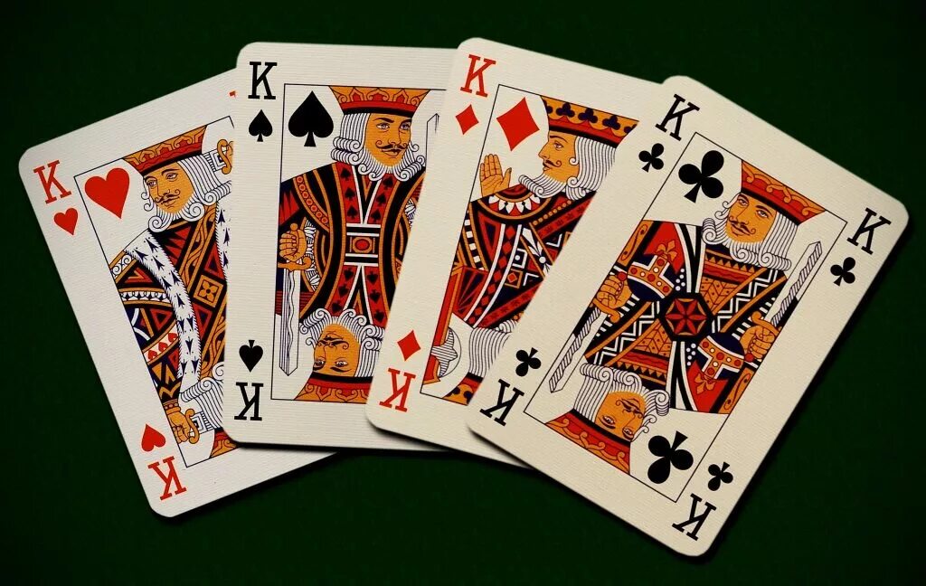 Игра четыре карты. 4 Короля. Игральные карты. Короли в карточной колоде. Четыре короля карты.