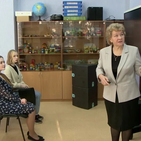 гуляева надежда андреевна свфу. мартынова надежда николаевна архангельск. фотографии учителей. с архангельское школа учителя. надежда шапиро учитель.