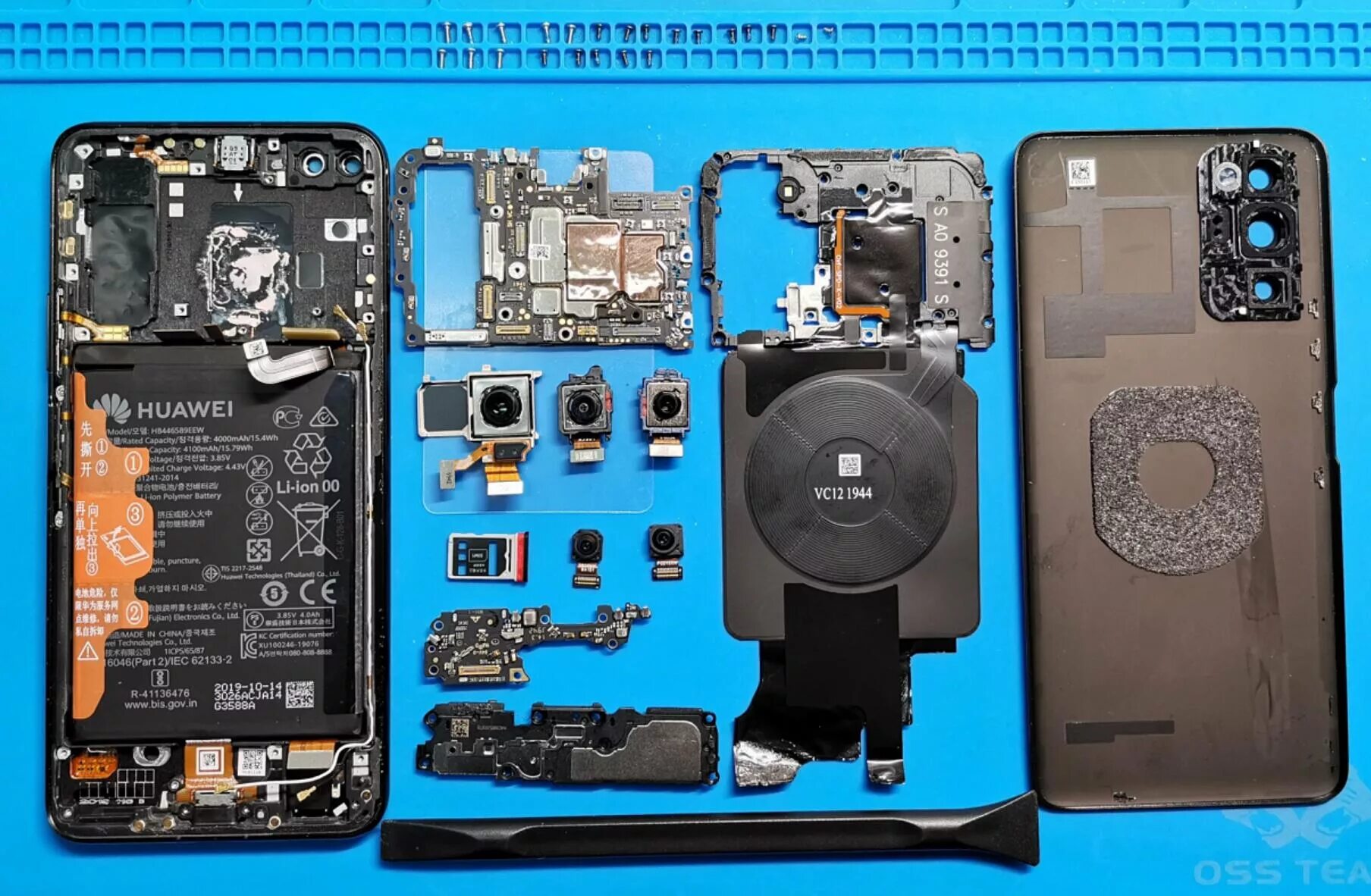 Моды teardown 1.4. Honor 20 teardown. honor 30 плата. honor 30i дисплей. разобранный телефон.
