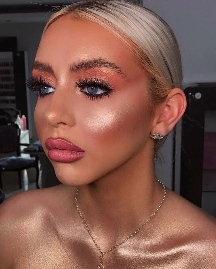 Pin on Stunning Eyes and Lips
