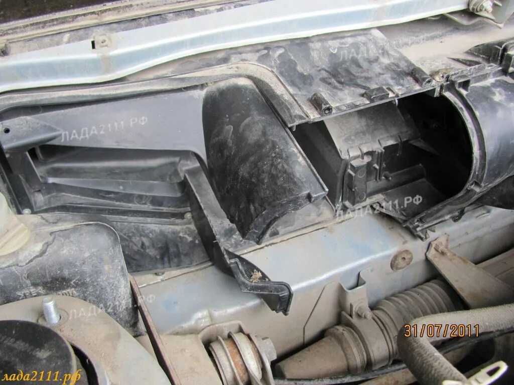 Как поменять фильтр салона 2110 Установка салонного фильтра Lada 21101, 1,6 л, 2005 года своими руками DRIVE2