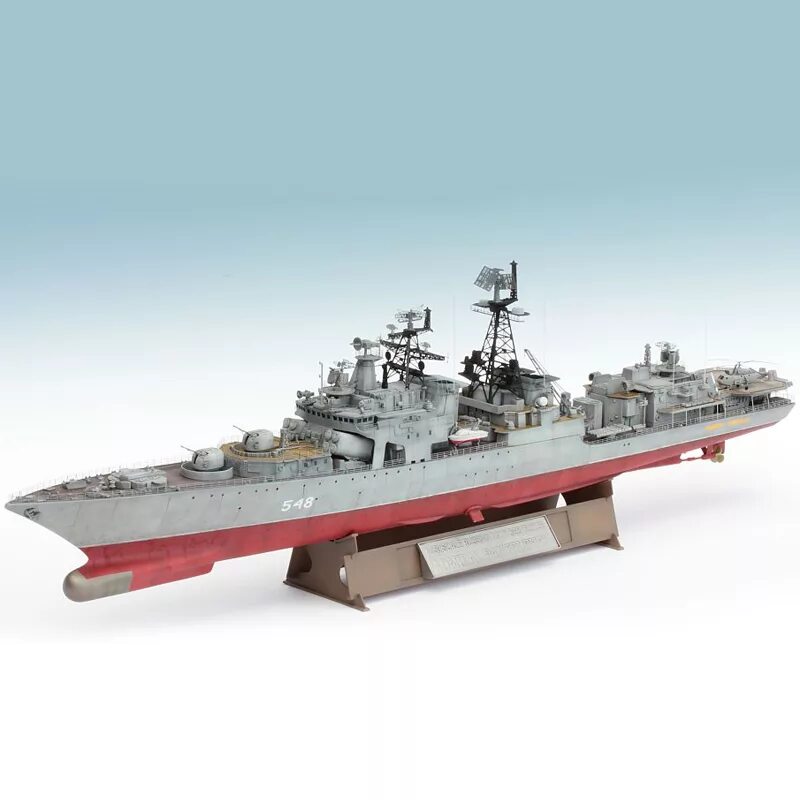 Пантелеев 1/350. Модель военного корабля “Aegis Destroyer” 1:1000. 04516 Флот Admiral Panteleyev (1:350). Адмирал Пантелеев сборная модель.