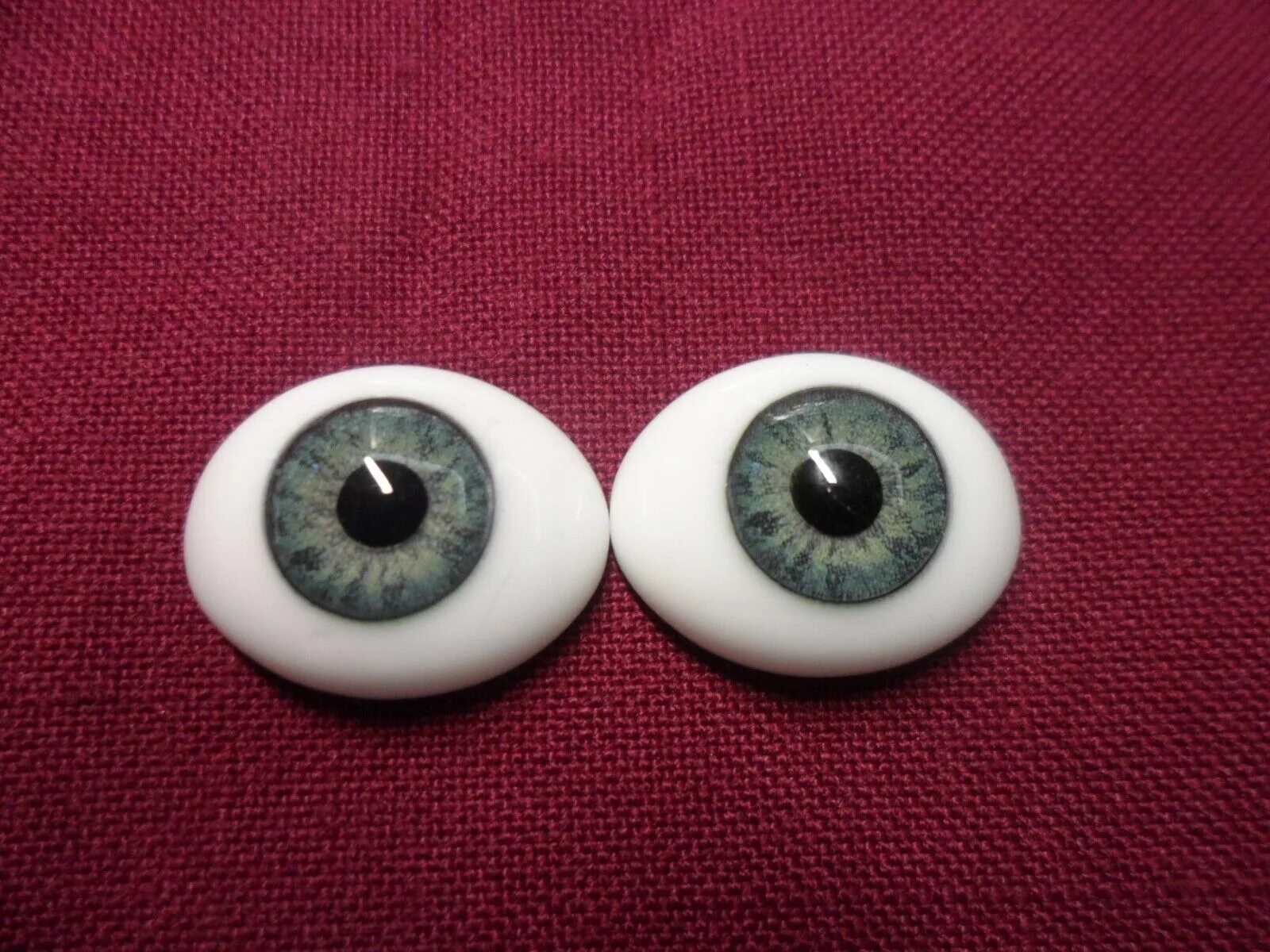 Стеклянные глазки для игрушек. Пластиковые глаза для игрушек. Реалистичные глазки для игрушек. Куклы с стеклянными глазами.