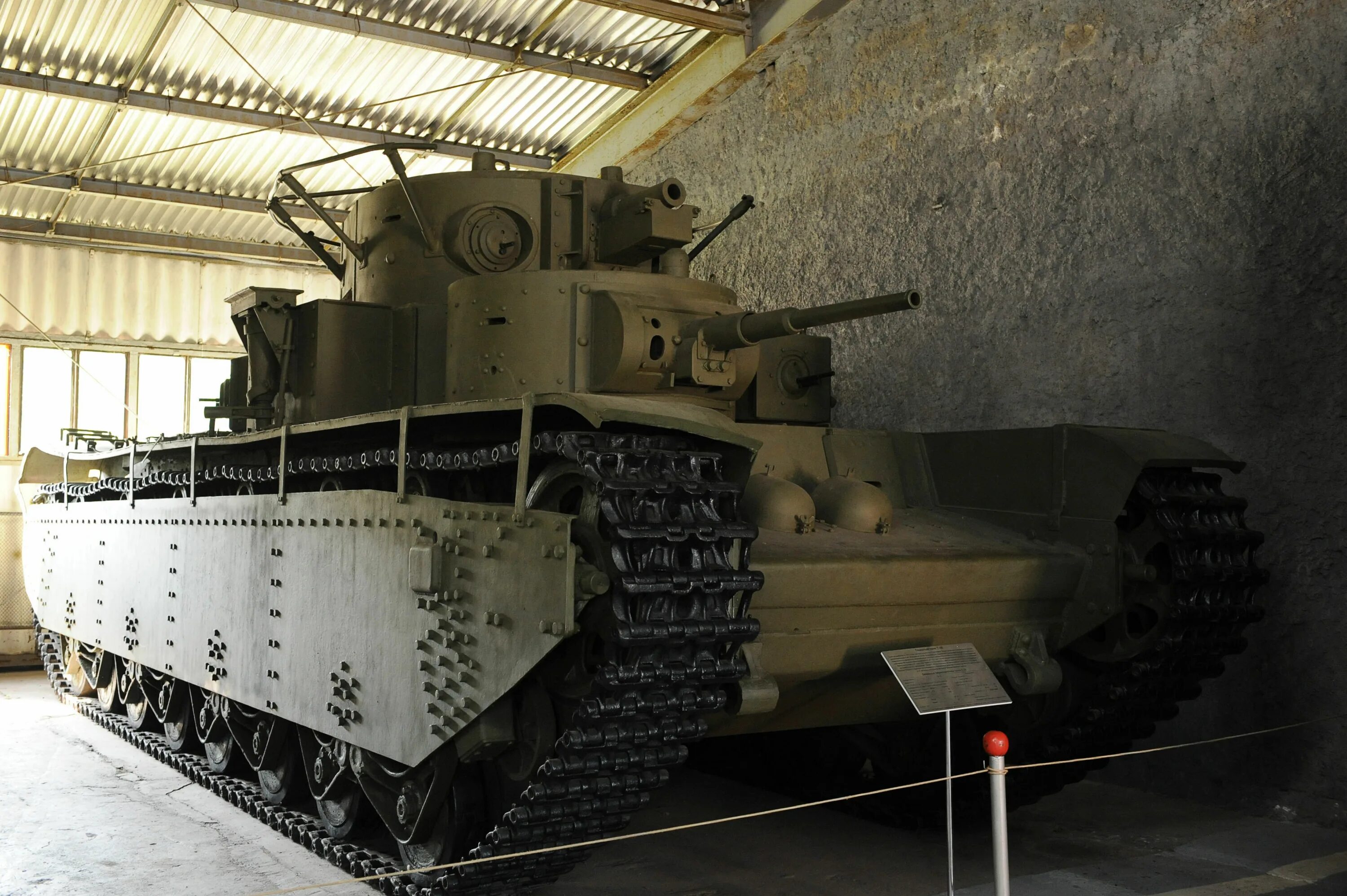 Т-35 В Кубинке. Т-35 многобашенные танки. Т 35 В музее. Самый большой танк СССР Т 35.