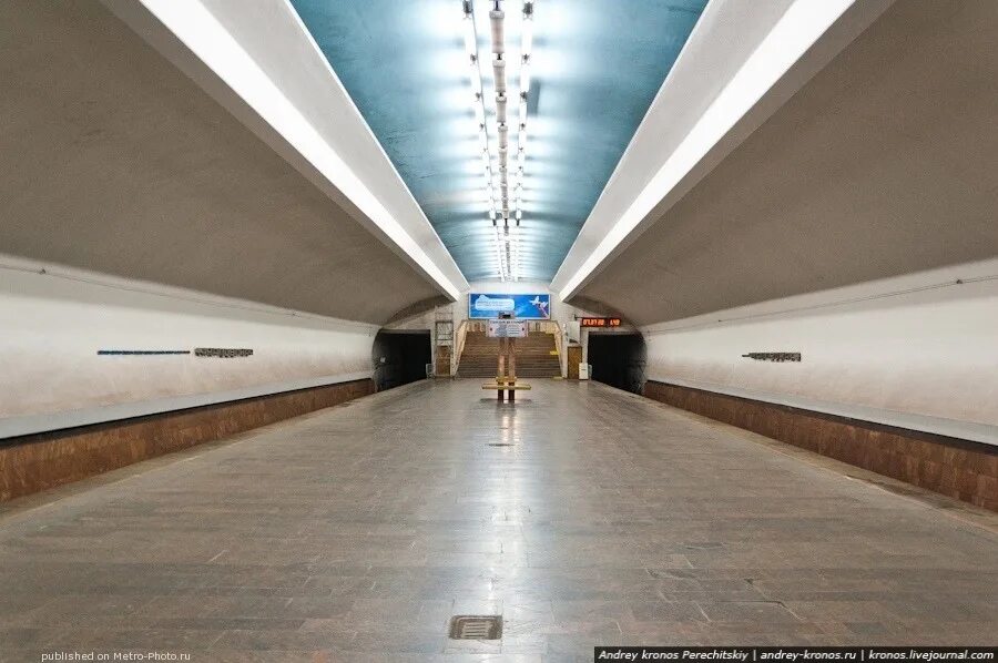 Нижегородский метрополитен станция Чкаловская. Чкаловская (станция метро, Нижний Новгород). Нижегородское метро станция Чкаловская. Метро Чкаловская Нижний Новгород. Чкаловская линия