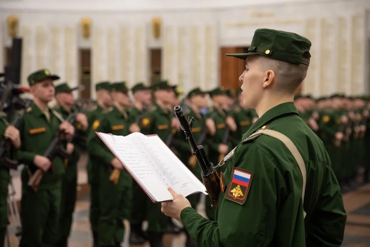 Военная присяга. Присяга солдата. Военная служба. Военная служба по призыву.