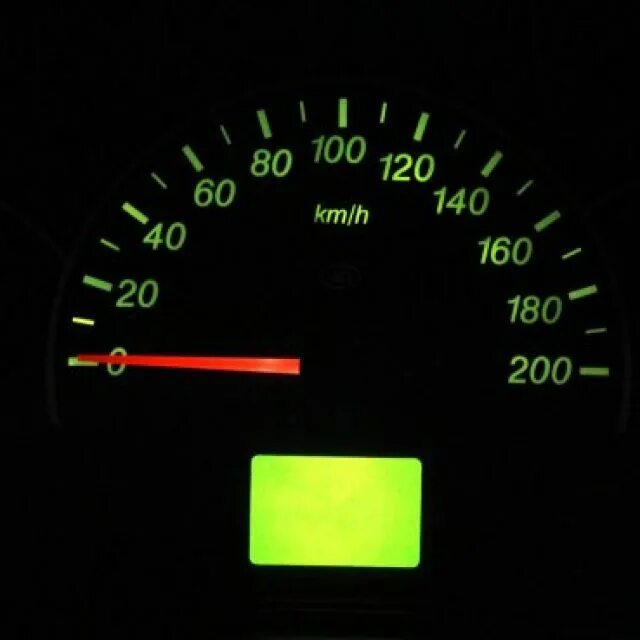 1. Замена лампочек в приборной панели - Lada Приора седан, 1,6 л, 2012 года свои