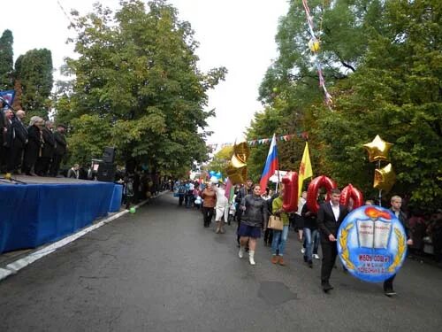 Станица Отрадная Отрадненский район Краснодарский край. День Отрадненского района. Станица спокойная Отрадненского района день Победы. Парад станица Отрадная.