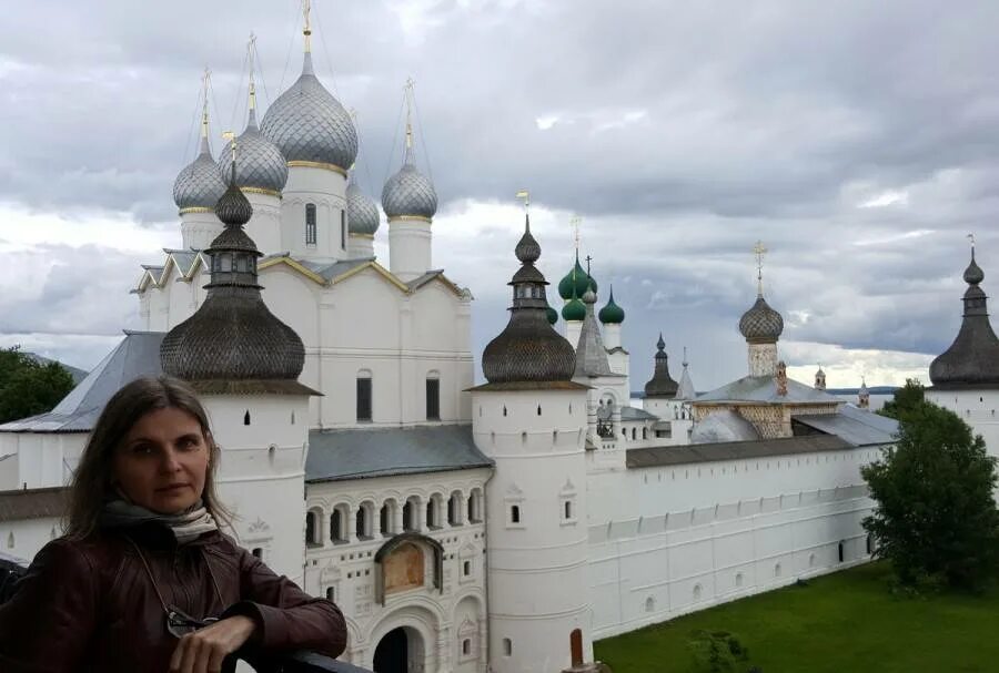 Тур по золотому кольцу из санкт петербурга. Путешествие по Золотому кольцу. Путешествие по Золотому кольцу России. Золотое кольцо поездка. Золотое кольцо России туристы.