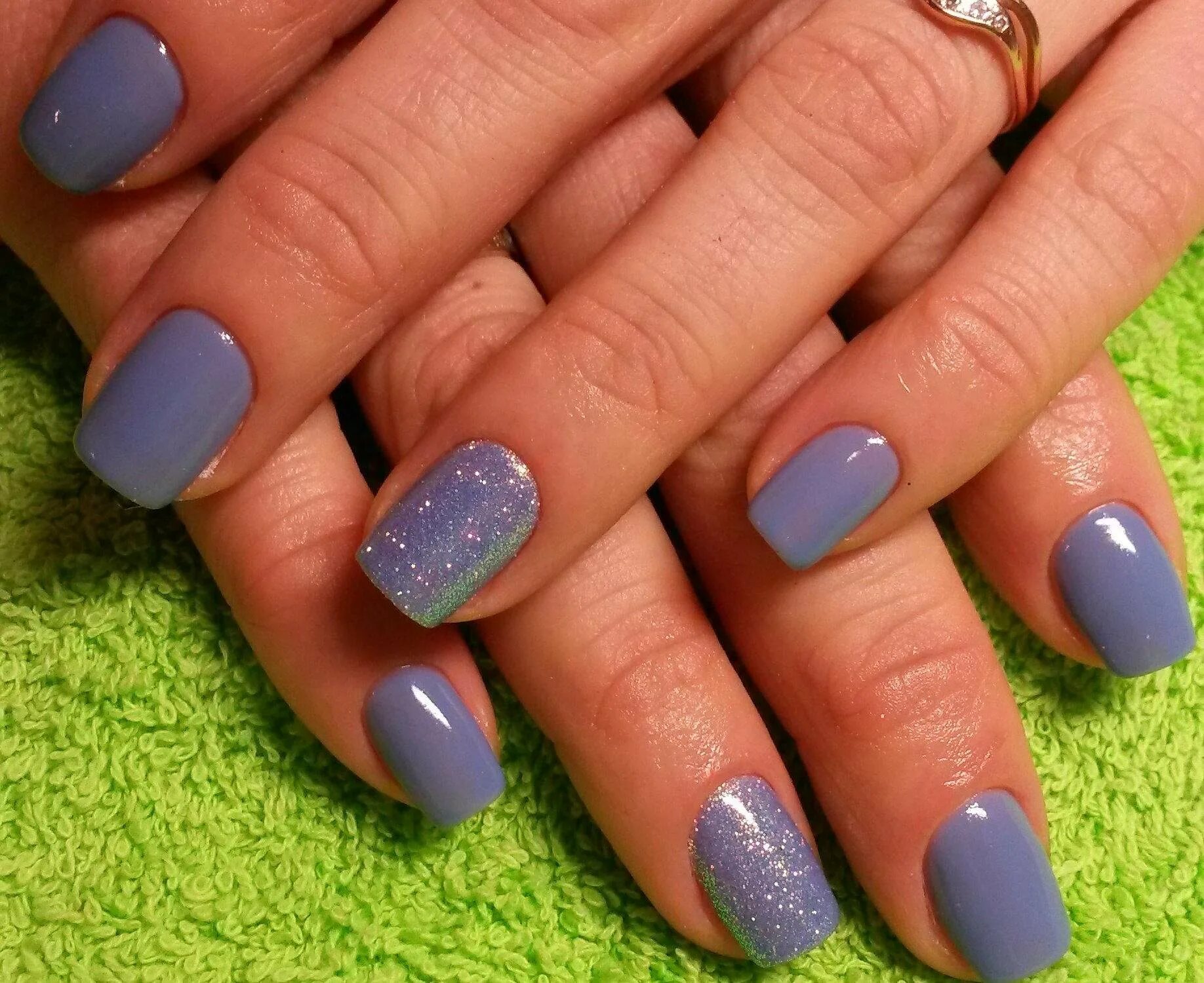 Маникюр шеллак дизайн. Ногти шеллак картинки. Ногти шеллак. Красивый маникюр шеллак. Маникюр шеллак.