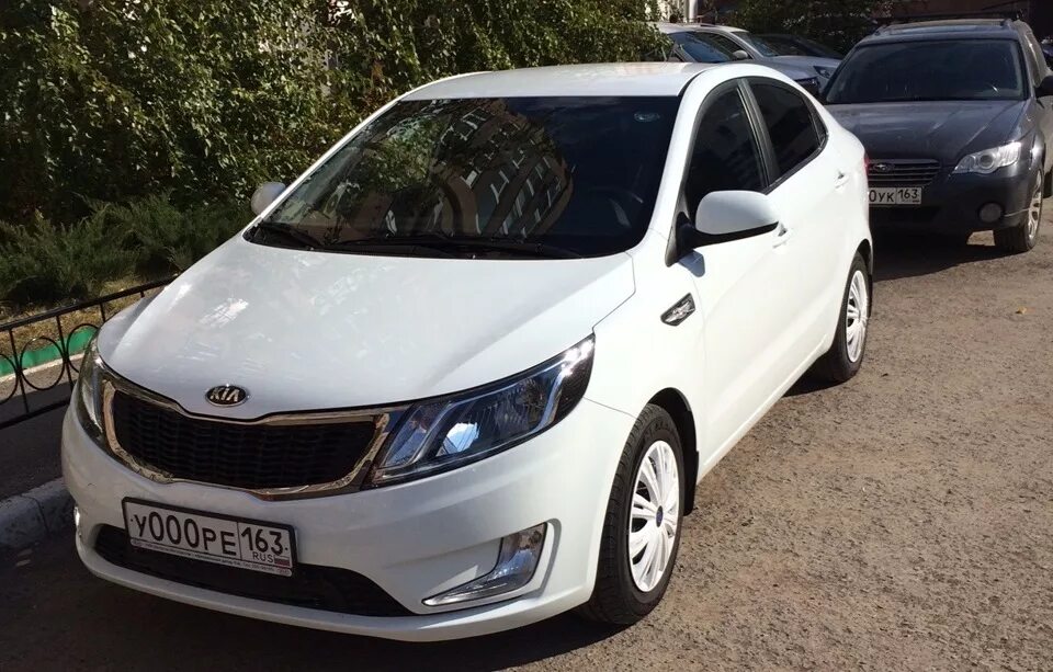 Киа Рио 2014 года 1.6 механика. Kia Rio 3g. Кия Рио 2014 гос номер. Kia Rio, 2013 год гос номера. Купить киа в перми с пробегом