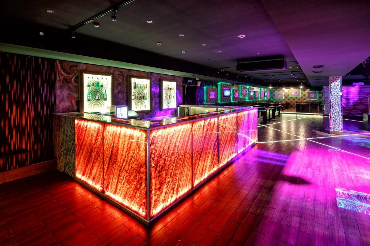 караганда клуб эмпайр адрес. кибер арена веном. ночной клуб империя. Empire computers gaming pro 69. клуб империя.