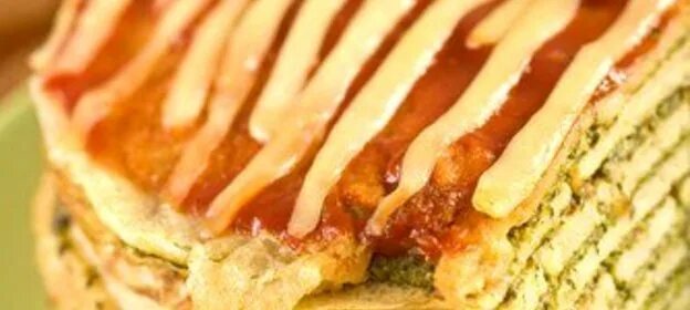 Блинный пирог с мясом. Блинный пирог с начинкой 8 букв. Блинчатый пирог с курицей. Блинчатый пирог с мясом. Блинчатый пирог с курицей и грибами.